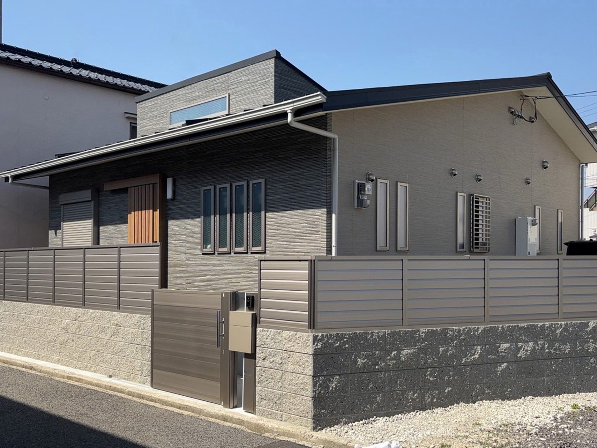 お茶を楽しめる広い玄関土間が魅力！快適な平屋の和の住まい｜新築：大阪府