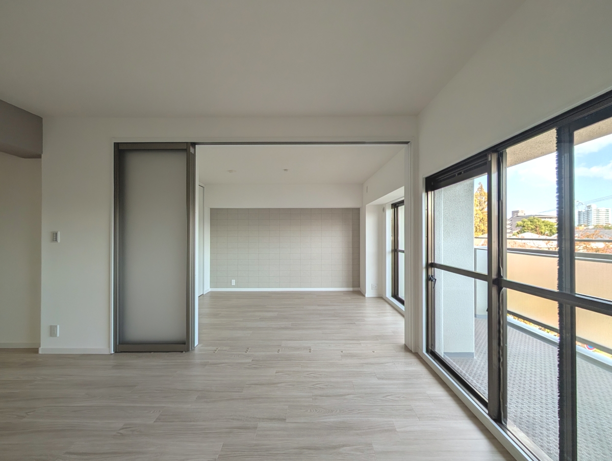 中古マンションを“心地よい質感”でまとめた住まい:尼崎市