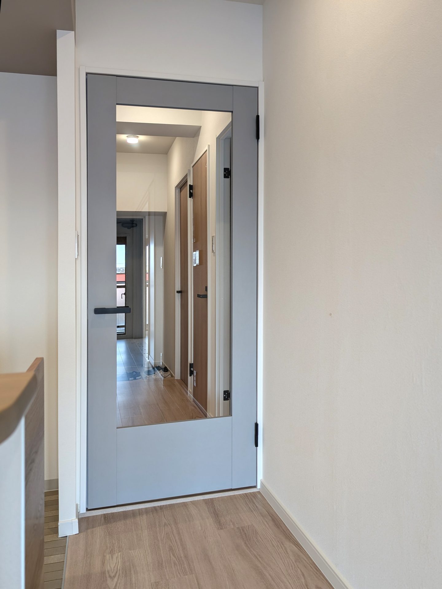 中古マンションを“心地よい質感”でまとめた住まい:尼崎市